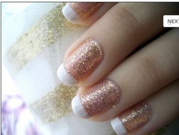 迷彩指甲個(gè)性非主流圖片 微笑過后,飲不盡離愁