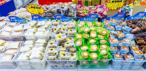 華商新生開(kāi)學(xué)季 開(kāi)學(xué)用品校內(nèi)超市一站式配齊,自助收銀輕松掃碼免排隊(duì)